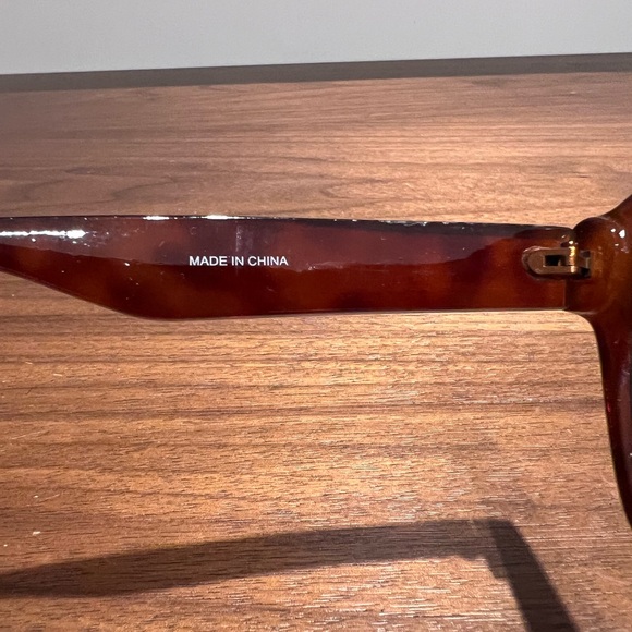 Zara sunglasses, comes with case. - Picture 3 of 5